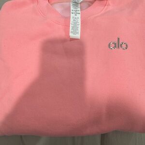 ALO Yoga Bubblegum Pink  Crewneck Sweatshirt limited edition